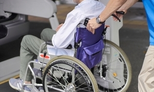 介護送迎の様子